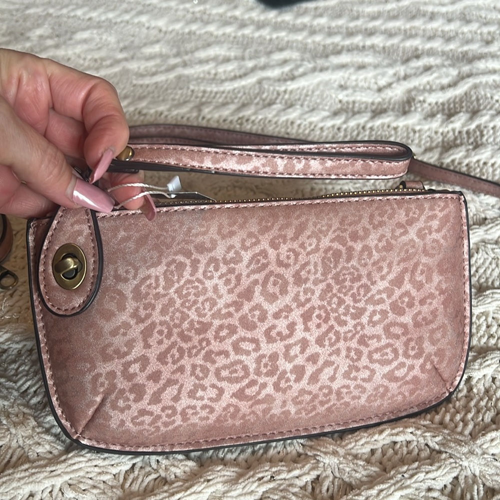WRISTLET!